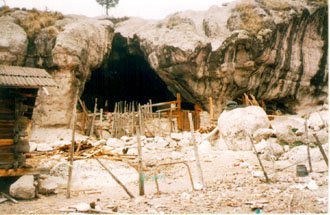 Cuevas Habitadas por Tarahumaras